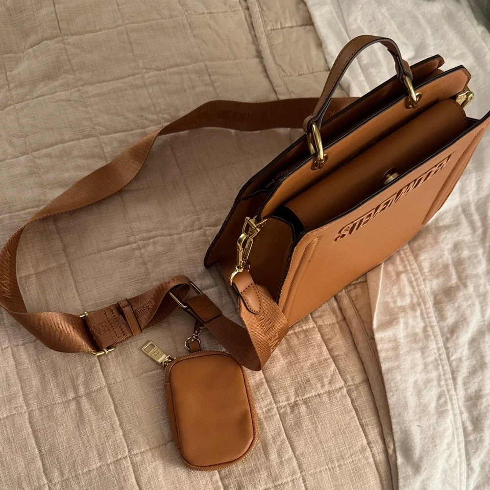 Steve Madden Brown Shoulder Bag with Pouch - Picture 2 of 7